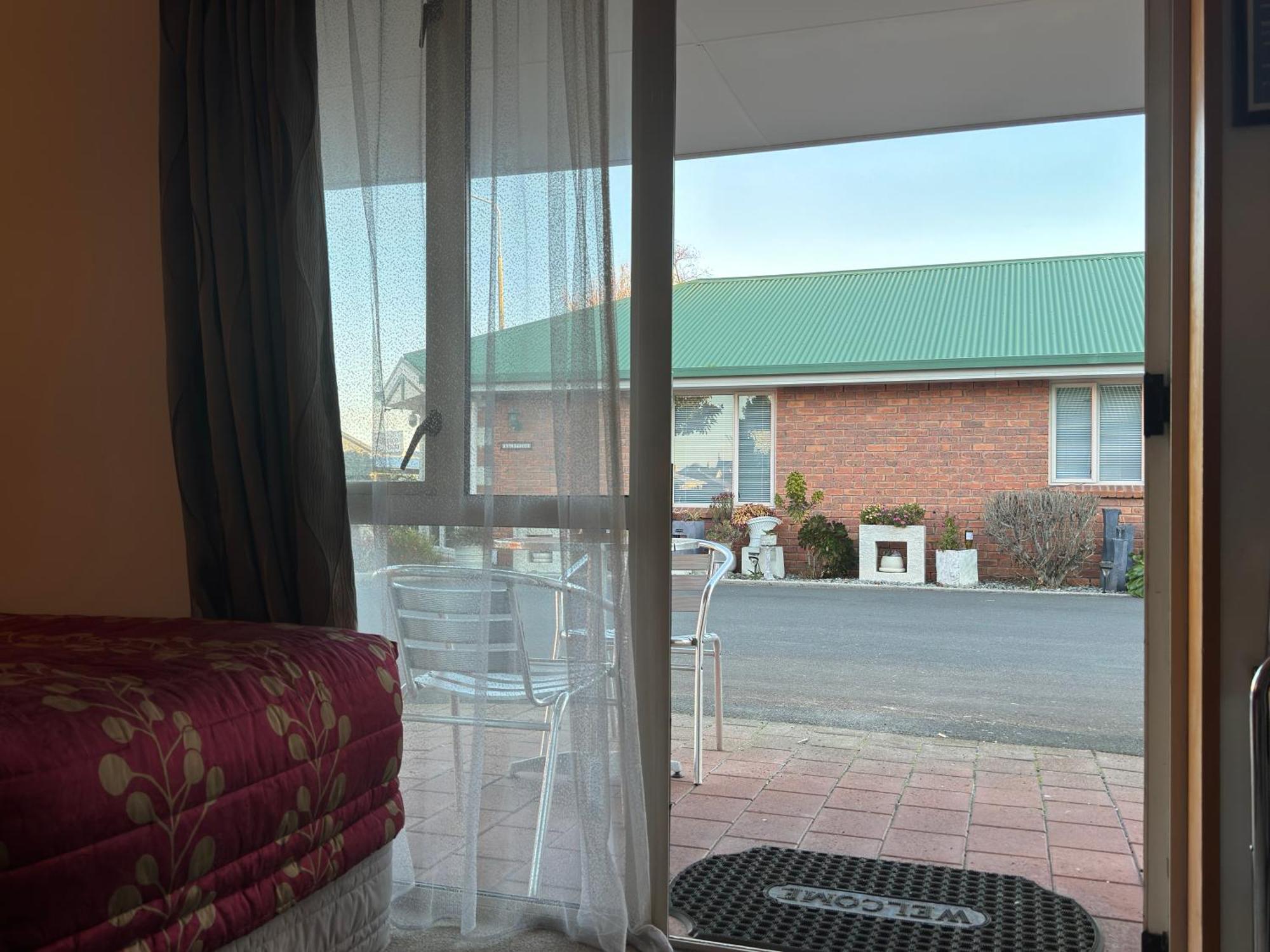 ASURE Ambassador Motor Lodge Oamaru Exterior foto